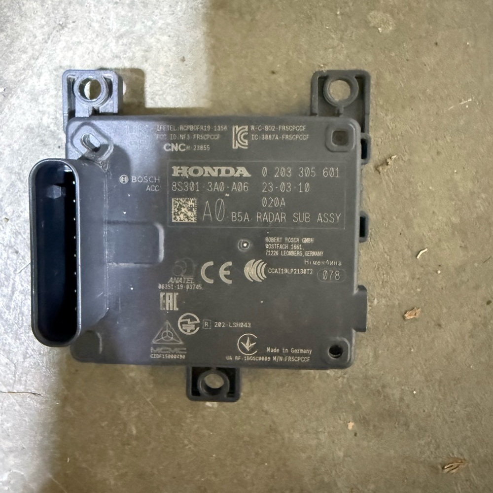 OEM 2023 2024 HONDA CR-V Adaptive Cruise Distance Radar Sensor
